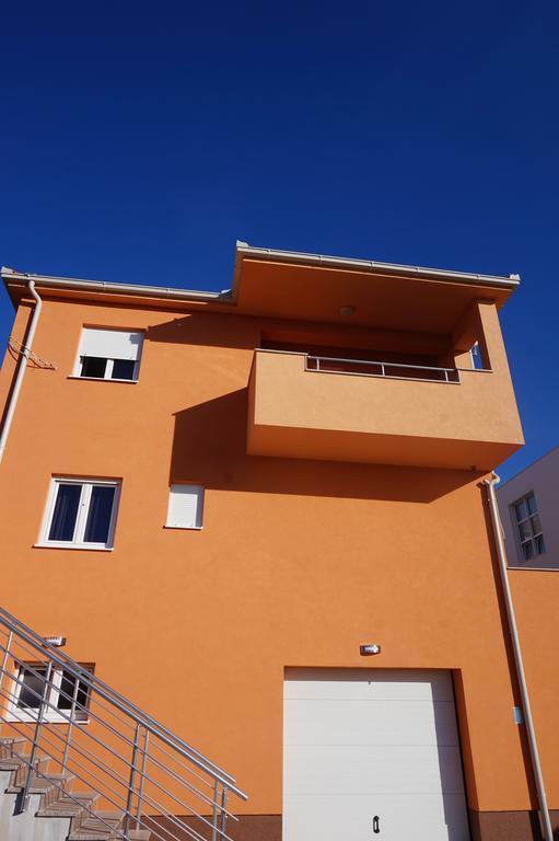 Tomena Apartments تروغير المظهر الخارجي الصورة